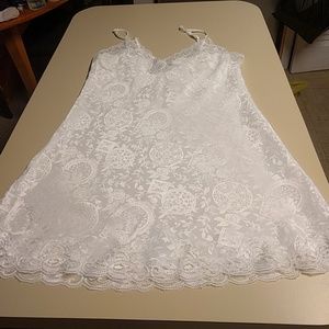 Victoria's Secret chemise